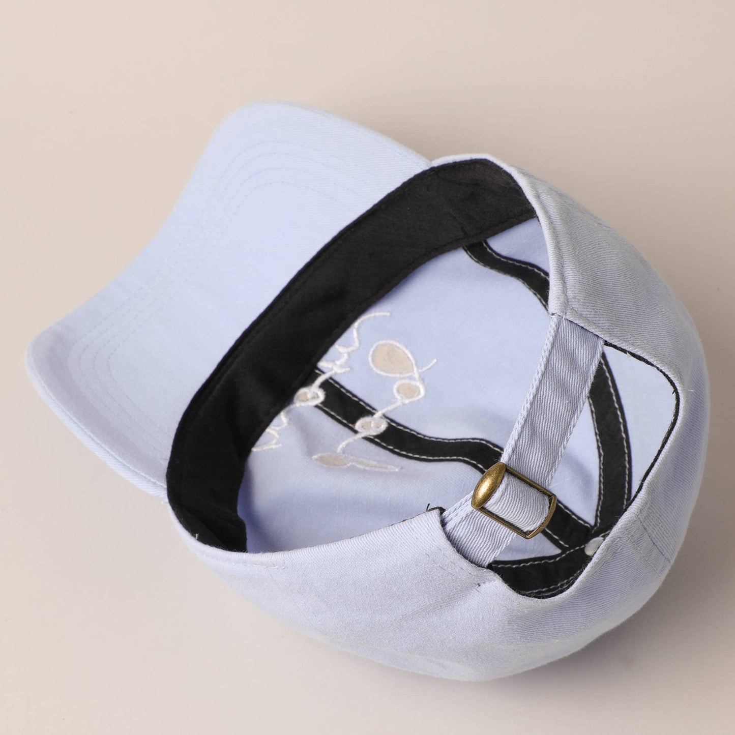 Dog Mom Lettering Embroidery Baseball Cap: LIGHT BLUE / One Size