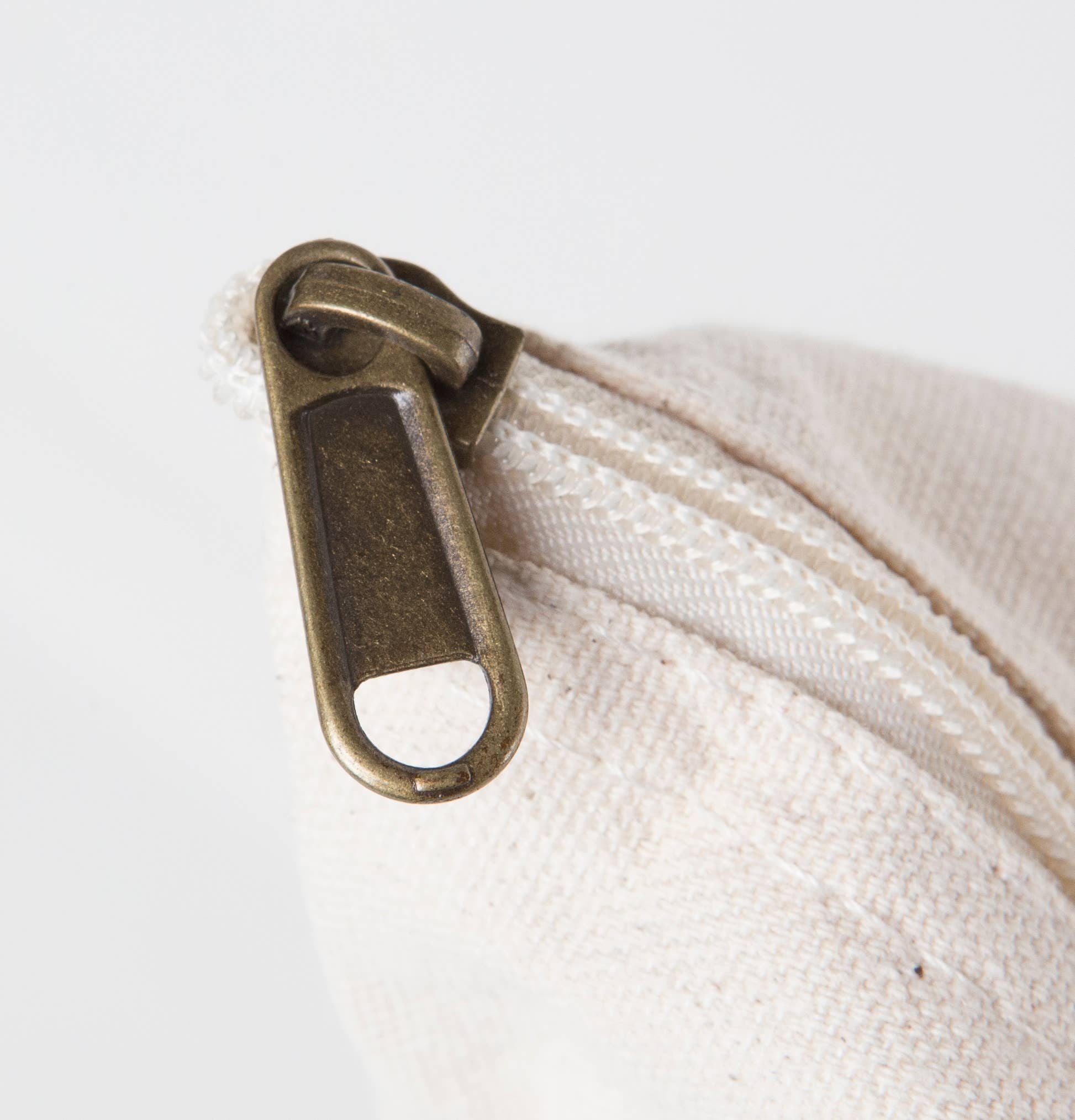 Premium Heavyweight Classic Tote with Zipper Top